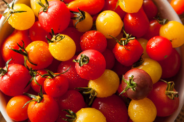 Organic Heirloom Cherry Tomatos