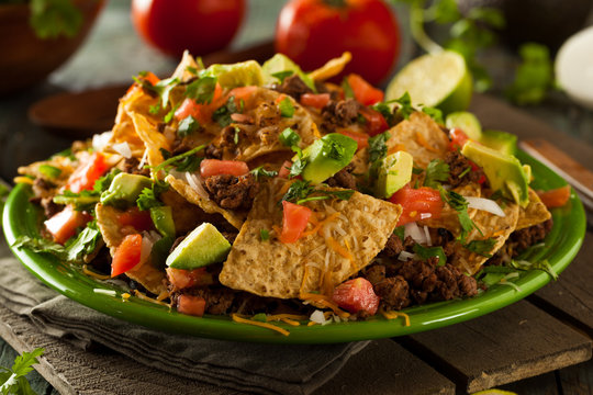 Loaded Beef and Cheese Nachos