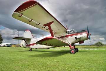 Old biplane © Maksym Dragunov