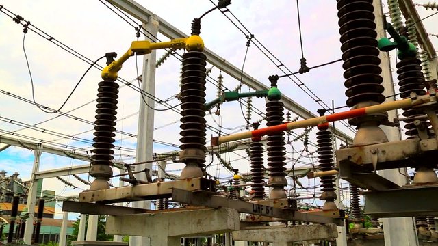 High voltage disconnector in modern electrical switchgear