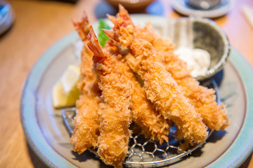 Japanese Cuisine - Tempura Shrimps (Deep Fried Shrimps) with Veg - 89629394