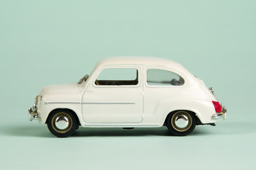 retro car spanish white