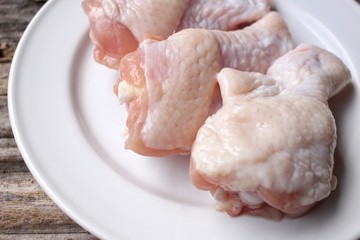 Raw chicken wings