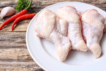 Raw chicken wings