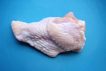 Raw chicken wings
