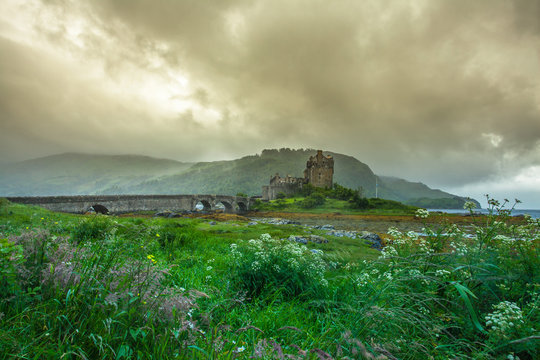Eilean Donan Castle/ Dornie Schottland Highlands