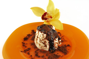 Ricotta con marmellata di more e cacao