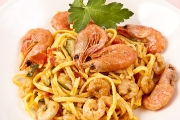 fettuccine seas and mountains, with shrimp and zucchini...