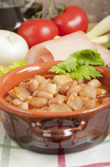 Beans with pigskin