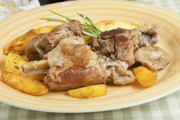 Roast lamb with potatoes