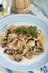 Cuttlefish with tomato sauce