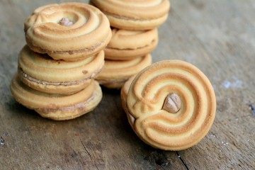 tasty cream cookies