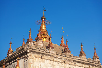 Fototapeta na wymiar Ancient pagoda in Bagan, Myanmar