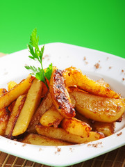 Fried potatos with sugar
