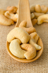 Roasted cashews.