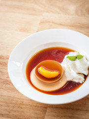 Pudding Caramel Custard