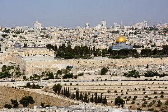 Jerusalem, Blick vom Ölberg auf die Stadt.