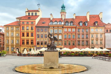 Mermaid of Warsaw at the Market Square, Poland. © Kavalenkava