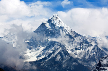 Ama Dablam Mount, Nepal - obrazy, fototapety, plakaty