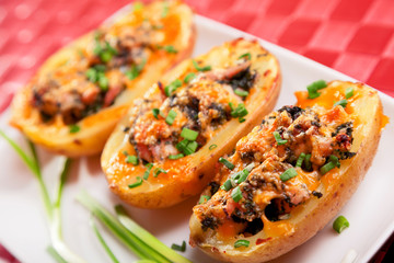Stuffed potato with chicken and spinach