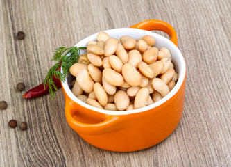Canned white beans