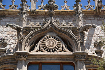 gargolas en la casa del cordon de burgos