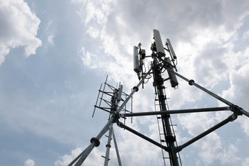 Telephone mono pole, Transmitter for mobile connection