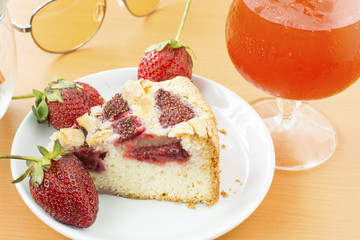 Strawberry Cake