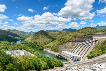 Naklejka premium Srinakarin Dam