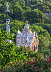 Fototapeta na wymiar house in garden Barcelona Gaudi