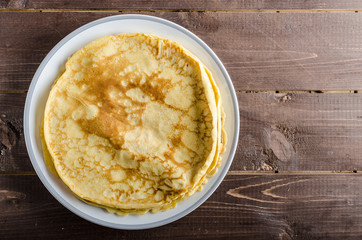 Pancakes with jam and blueberries