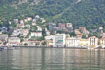 Fototapeta na wymiar Como - Lago di Como