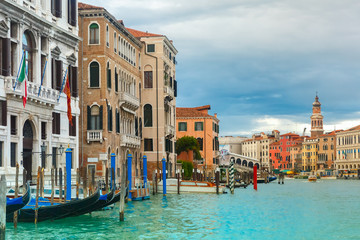 Fototapeta na wymiar Grand Canal in cloudy day, Venice, Italy. 