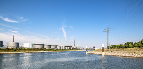 Neckarmündung in Mannheim