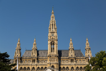 Fototapeta na wymiar Rathaus in Vienna