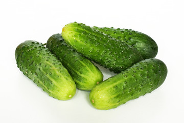 Зеленый огурец