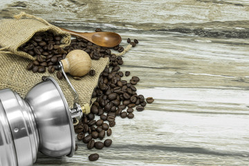 Coffee grinder and coffee beans