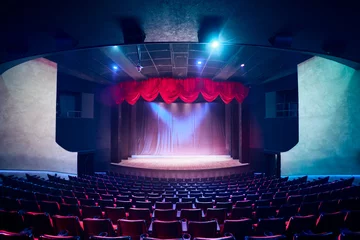 Photo sur Plexiglas Théâtre Rideau de théâtre avec éclairage dramatique