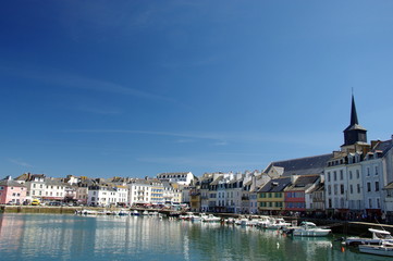 belle ile en mer-village du palais