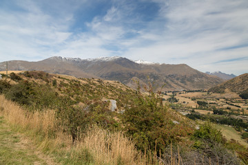 Obraz premium Amazin Remarkables, Meadow with mountains