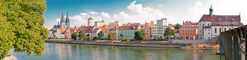 Regensburg an der Donau - obrazy, fototapety, plakaty