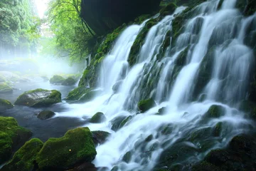 Tuinposter 秋田県にかほ市　夏の元滝伏流水 © yspbqh14