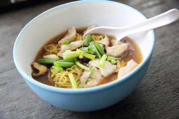 noodle with pork
