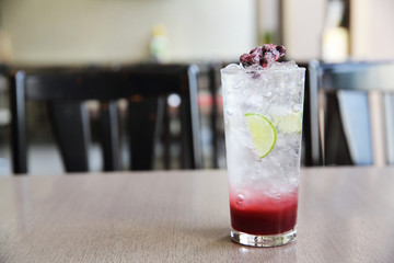 Berry cocktail