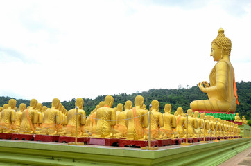 buddha,temple,gold,big,statue,golden,background,wall,buddhist