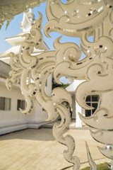 Fototapeta na wymiar White temple, Chiang Rai, Thailand