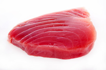 raw tuna fish
