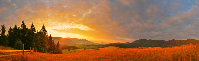 Fototapeta na wymiar Panorama of sunrise countryside