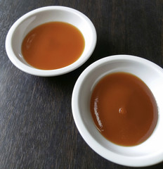 Chilli hot and tomato sauce