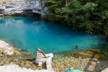 Голубое озеро в Абхазии © night87